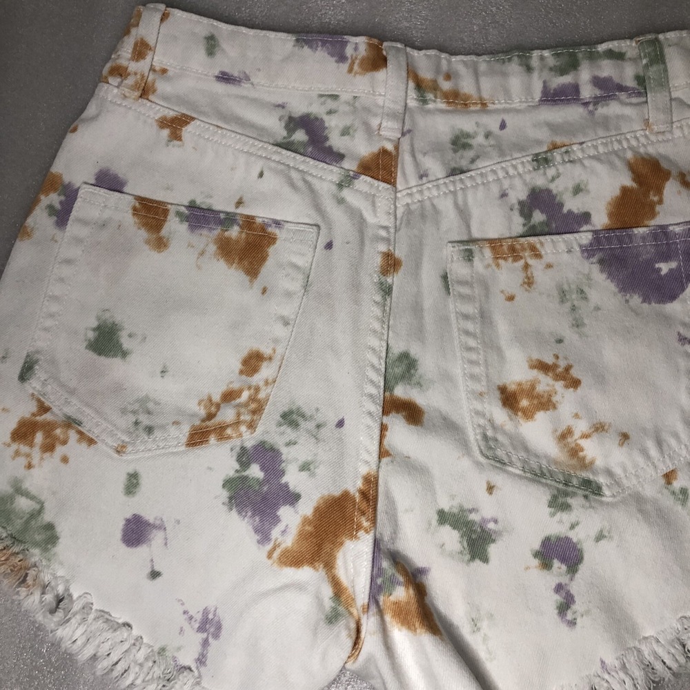Wild Fable Highest Rise Denim Shorts with Fringe Size 2 White Tie Dye Button Fly - Picture 15 of 16